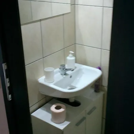 Hostel Tom Zgornja Besnica