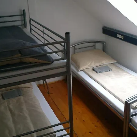 Hostel Tom Zgornja Besnica